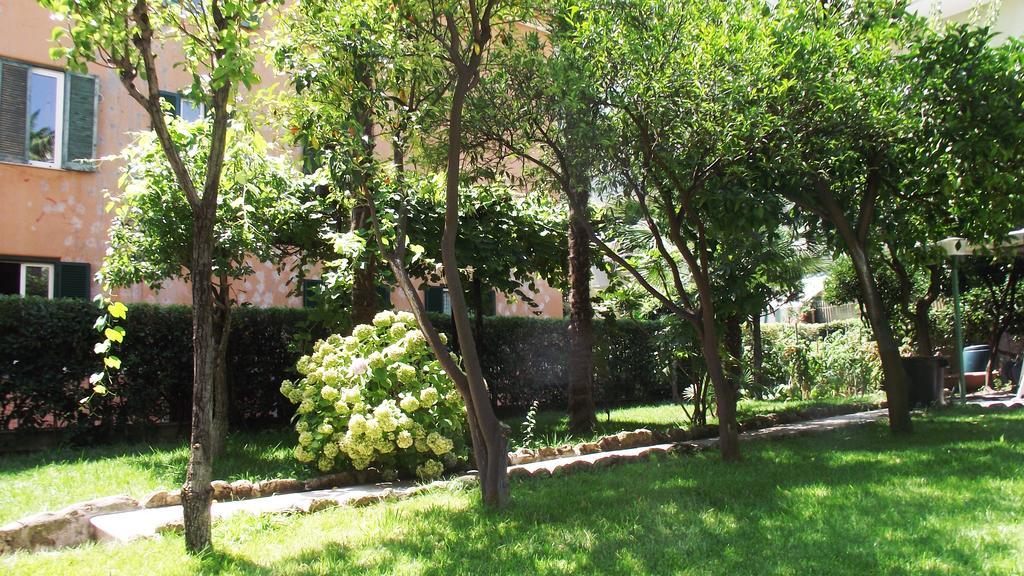 Bed and Breakfast Aristocarli Rzym Zewnętrze zdjęcie